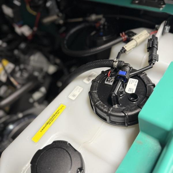 2025 E-Z-GO Express 4 Gas Lifted Ocean Grey - Image 17