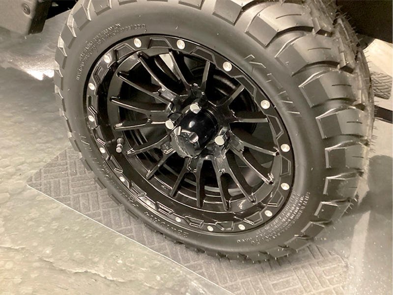 2024 E-Z-GO Express™ S4 Gas Black - Image 6