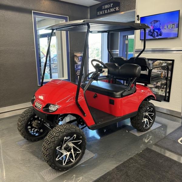 2018 E-Z-GO TXT® Gas