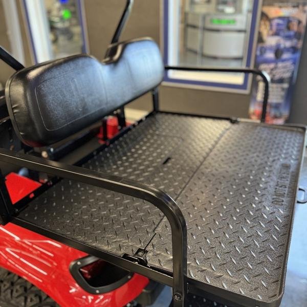 2018 E-Z-GO TXT® Gas - Image 4